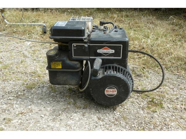 photo1-moteur-brigg-stratton-5-hp-1-7xex1x5w1695939.jpg