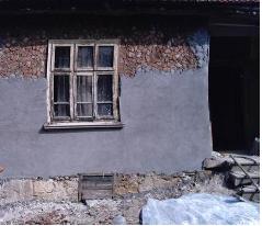 house_almost.JPG