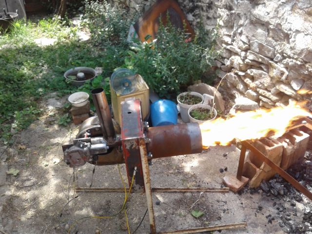 056.jpg