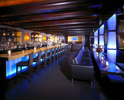 Int%20bar%20111.jpg