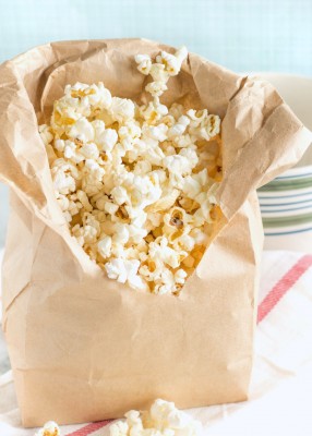 Homemade-Sweet-and-Salty-Popcorn-1-1.jpg