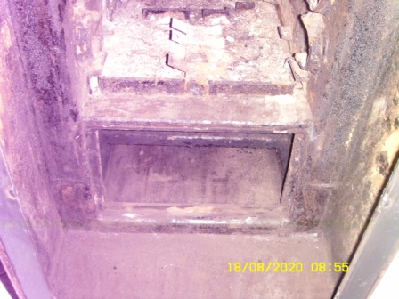 ST830003.JPG