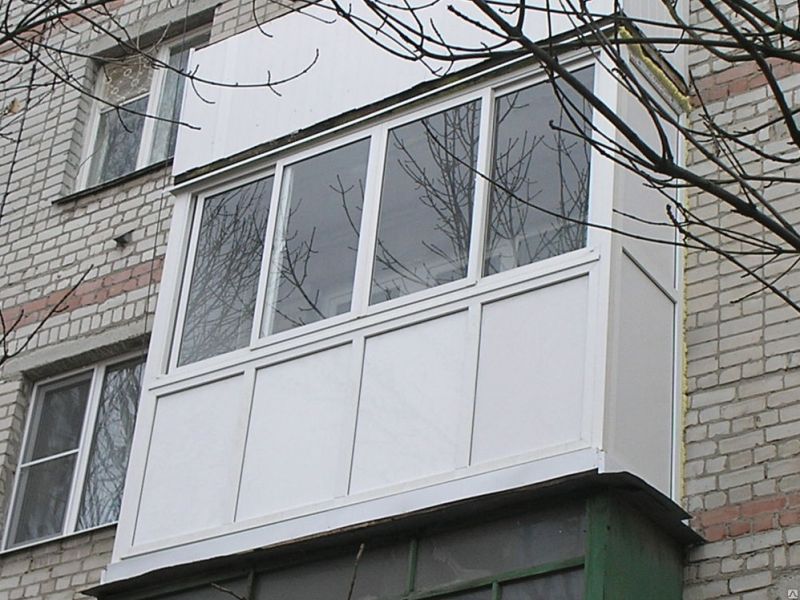 osteklenie-balkonov-v-hrushchevke-6.jpg