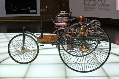 M. BENZ  class.jpg