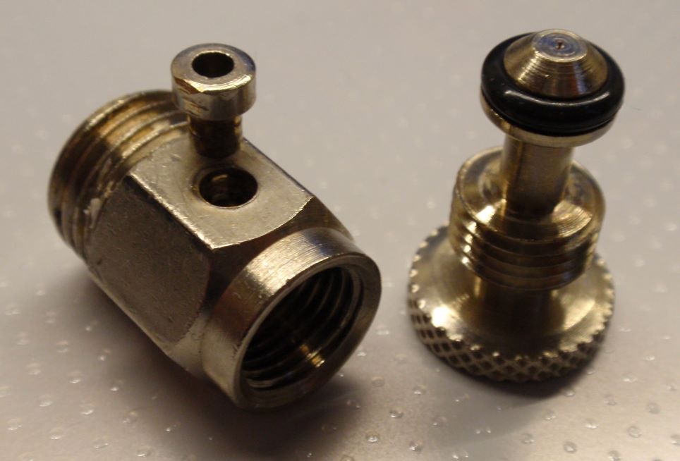 Изтакател четвърт цол за СК_1.JPG