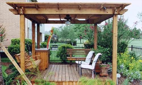 GAZEBO4.JPG