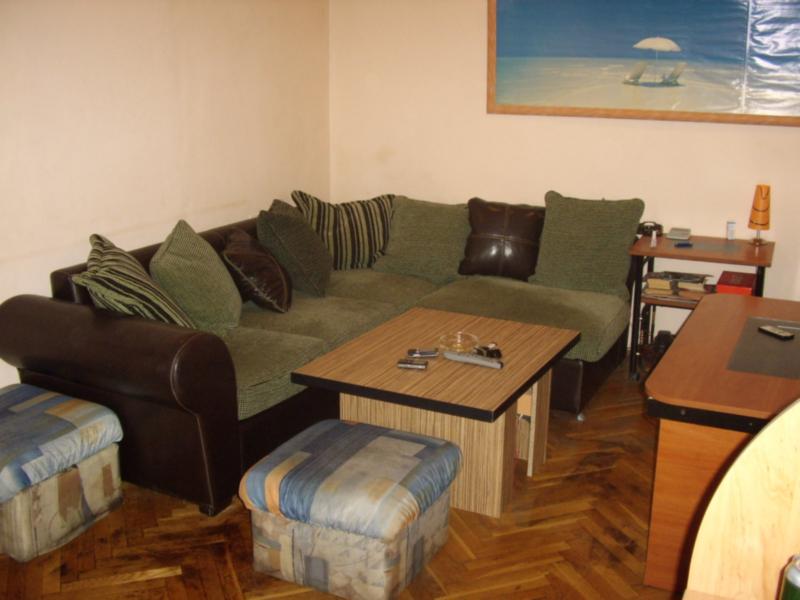 STA43906_1.jpg