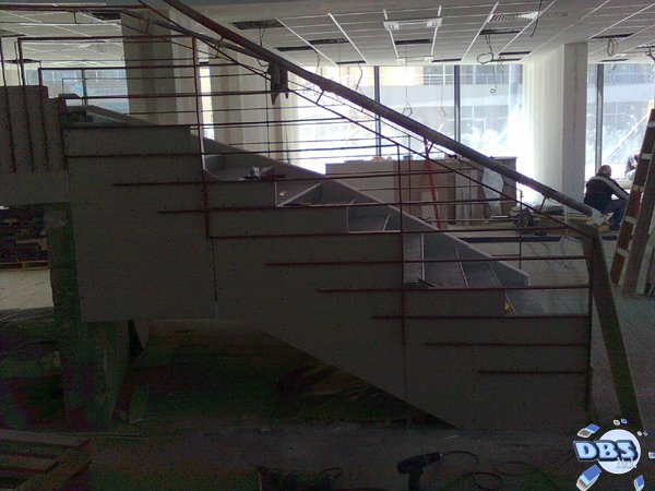 09.jpg
