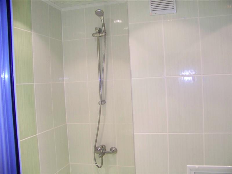 Bania2 (Medium).jpg