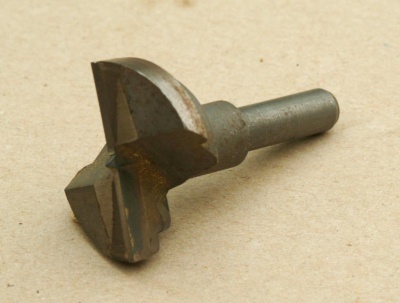 400px-Drill_tip_30mm_hinge.jpg