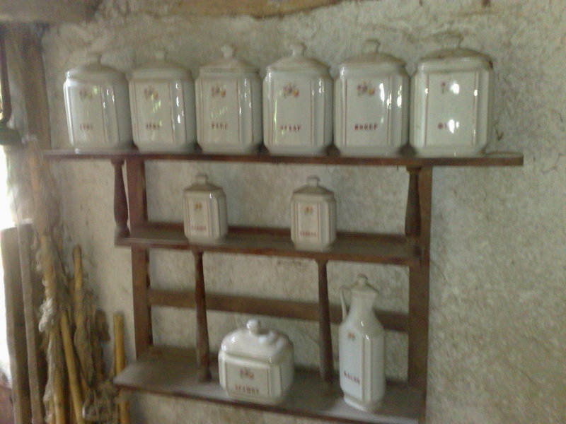 rgh1319469223w.jpg