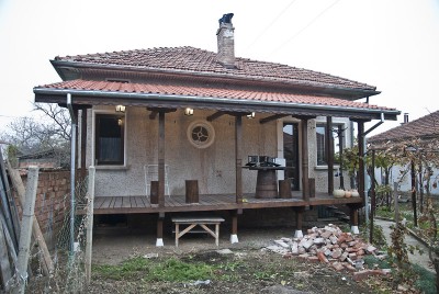 veranda.jpg