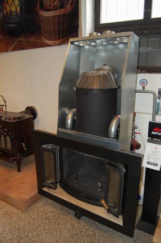 _148JfD-1651__jotul_tv_01.jpg