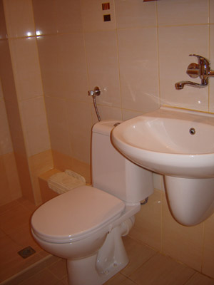 DSC05477_.jpg