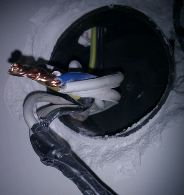 2012-02-28 09.56.30a.png