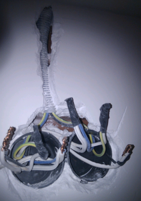2012-02-28 09.57.38a.png