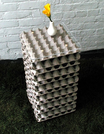 eggst3lg.JPG