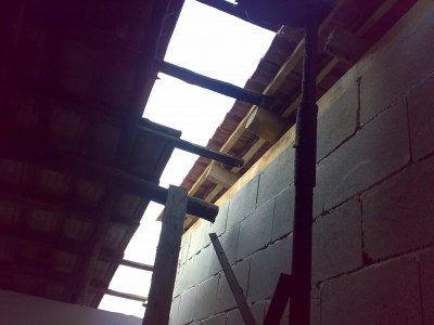 280420121682.jpg