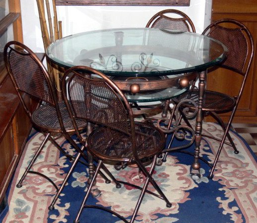 Glass Table-1.jpg