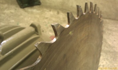 Sharpening circular discs (1).jpg