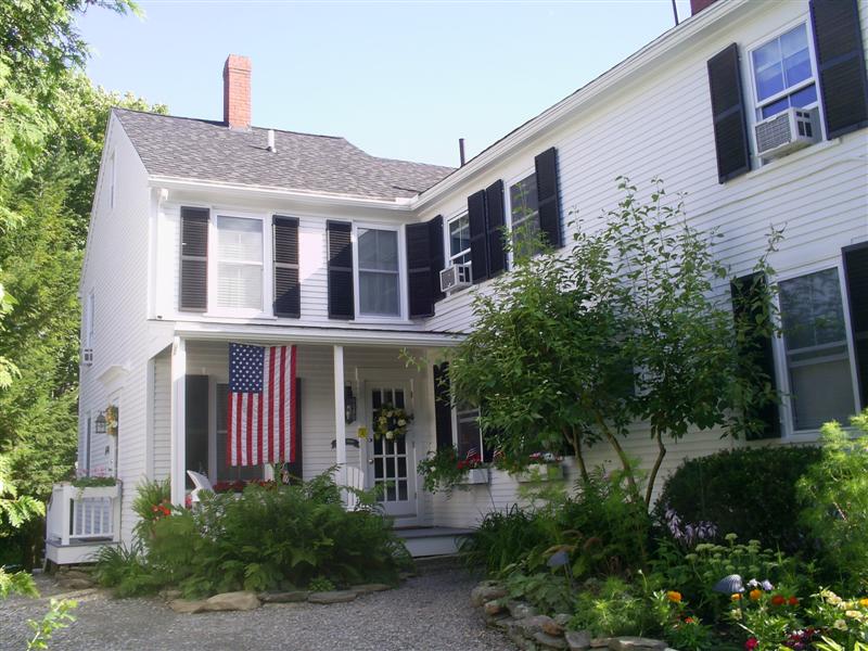 4 (Medium).JPG