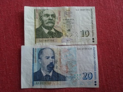 Laundered money with Arriel.jpg