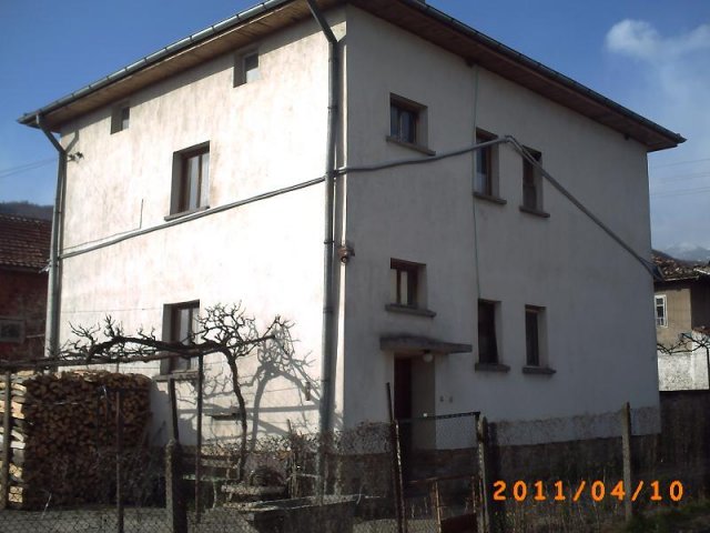 023002360.jpg