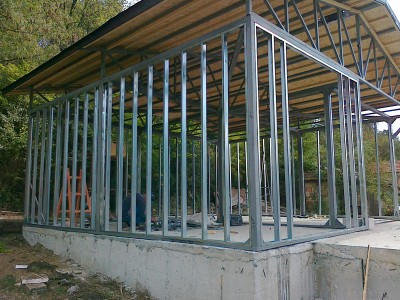 7_stroitelstvo_sglobyaemi_kashti_stefanov.jpg