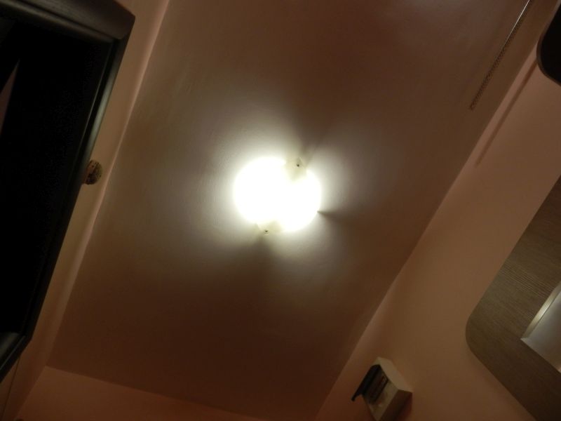 LED2.jpg