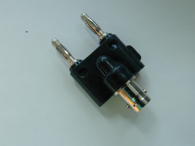 Banana_plug_adapter.JPG